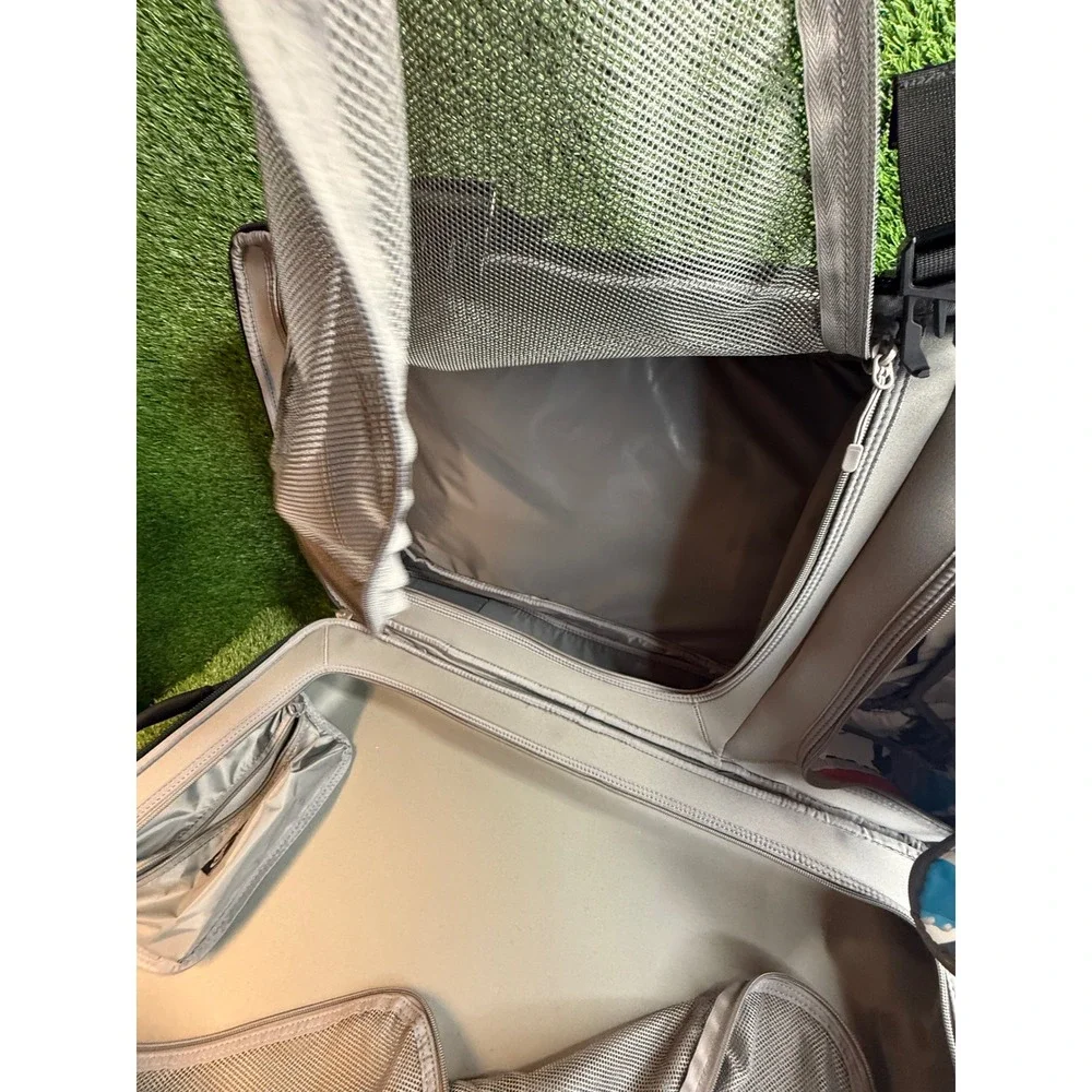 Nike‎ FIFTYONE49 Cabin Roller Bag Wheeled Suitcase Luggage Black 26